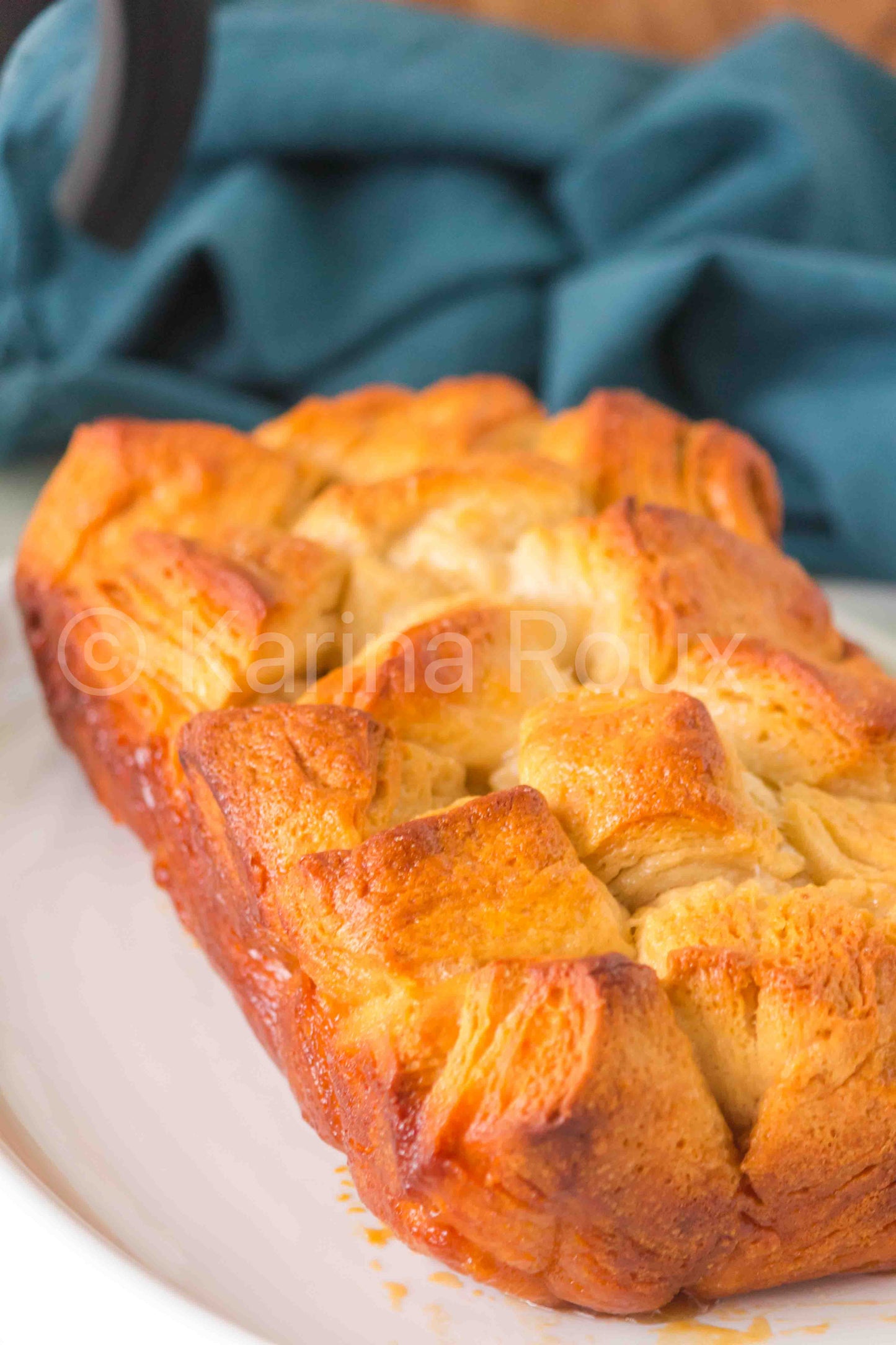 Honey Butter Biscuit Pull-Apart Loaf (mini-exclusive)