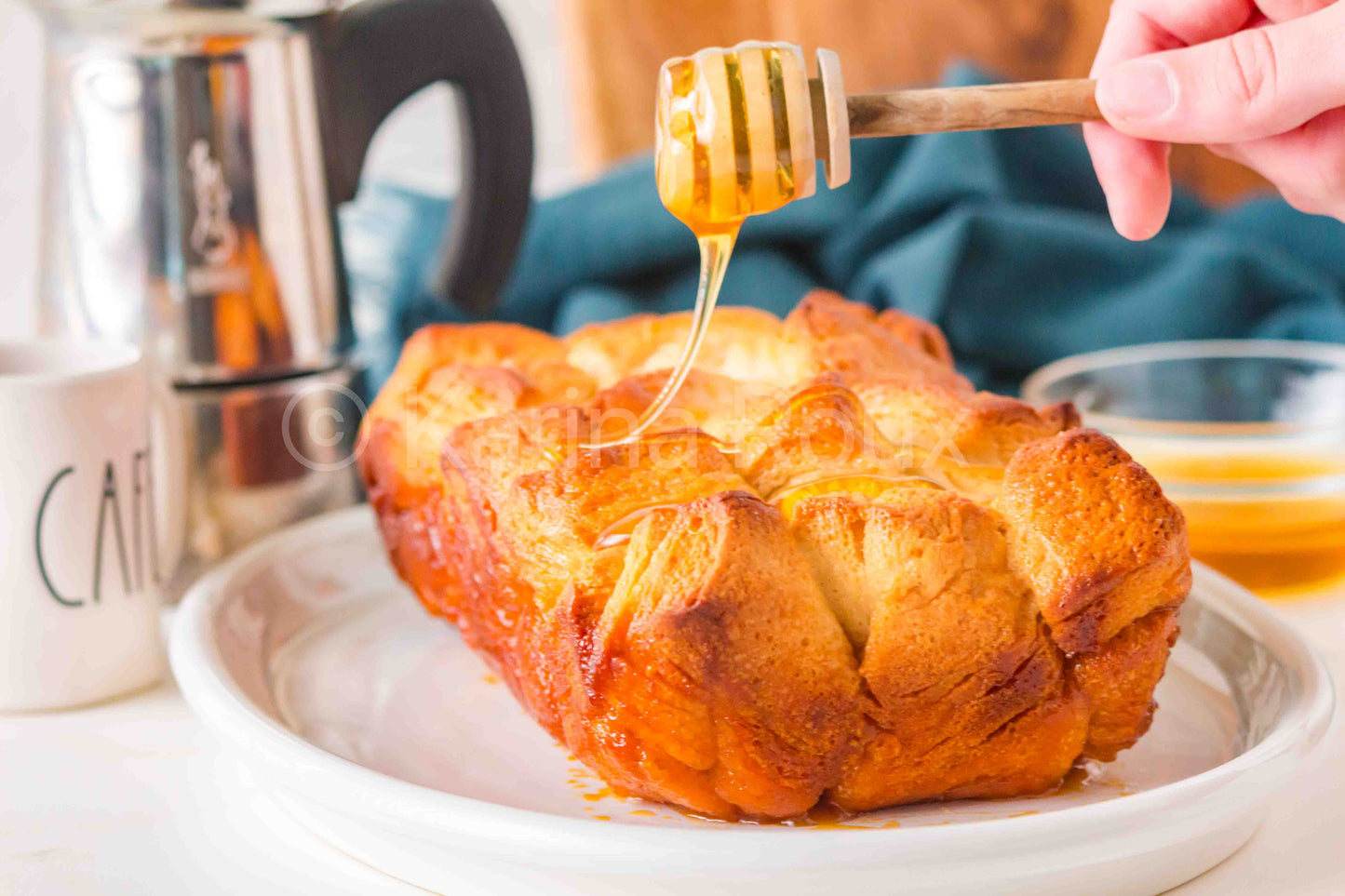 Honey Butter Biscuit Pull-Apart Loaf (mini-exclusive)
