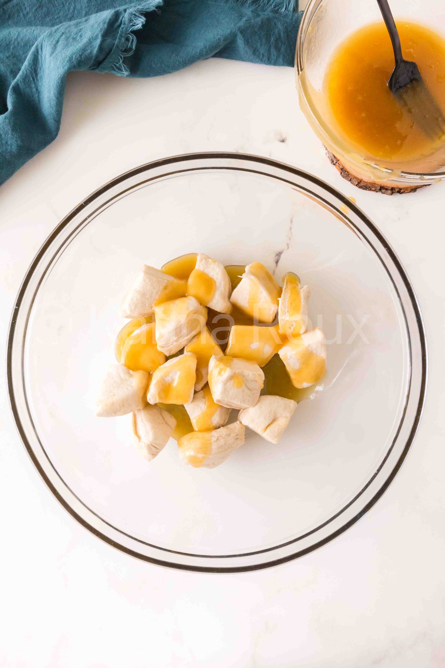 Honey Butter Biscuit Pull-Apart Loaf (mini-exclusive)