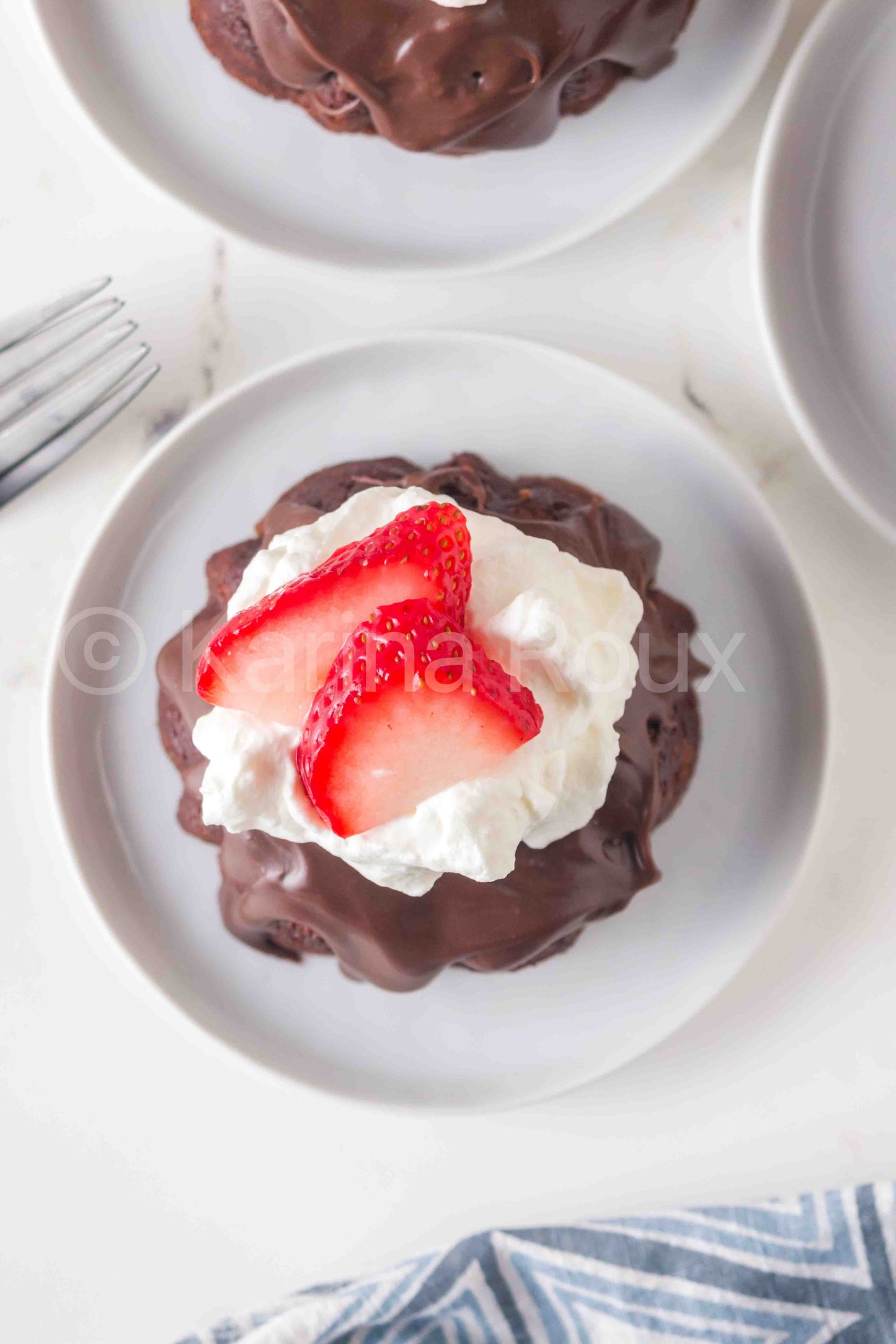 Chocolate mini bundt cake - Only 4 SETS