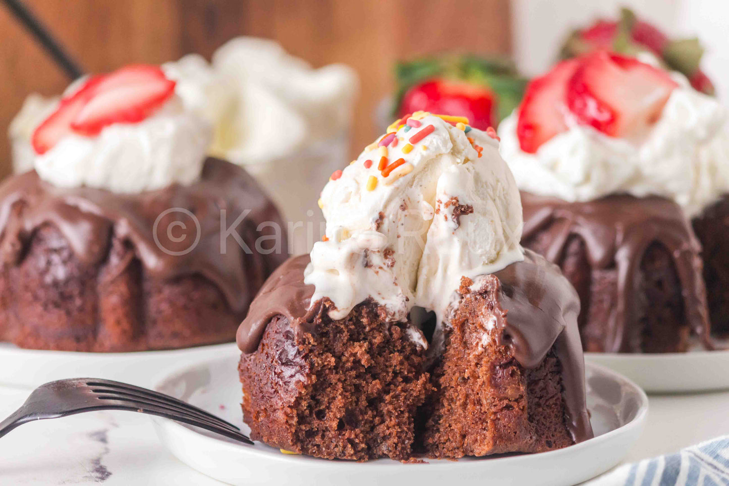 Chocolate mini bundt cake - Only 4 SETS