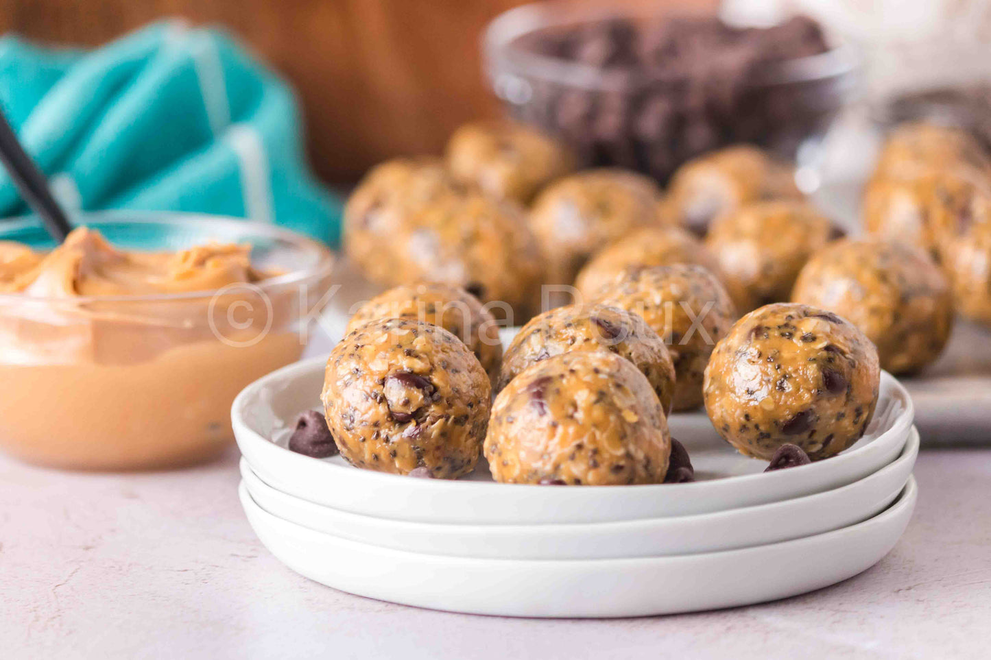 Peanut butter oatmeal balls (4 sets only)