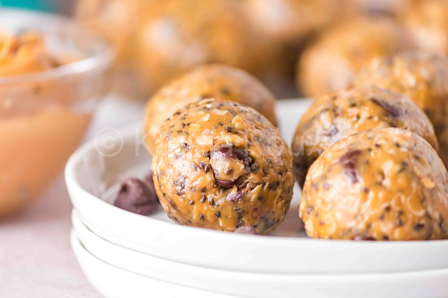 Peanut butter oatmeal balls (4 sets only)