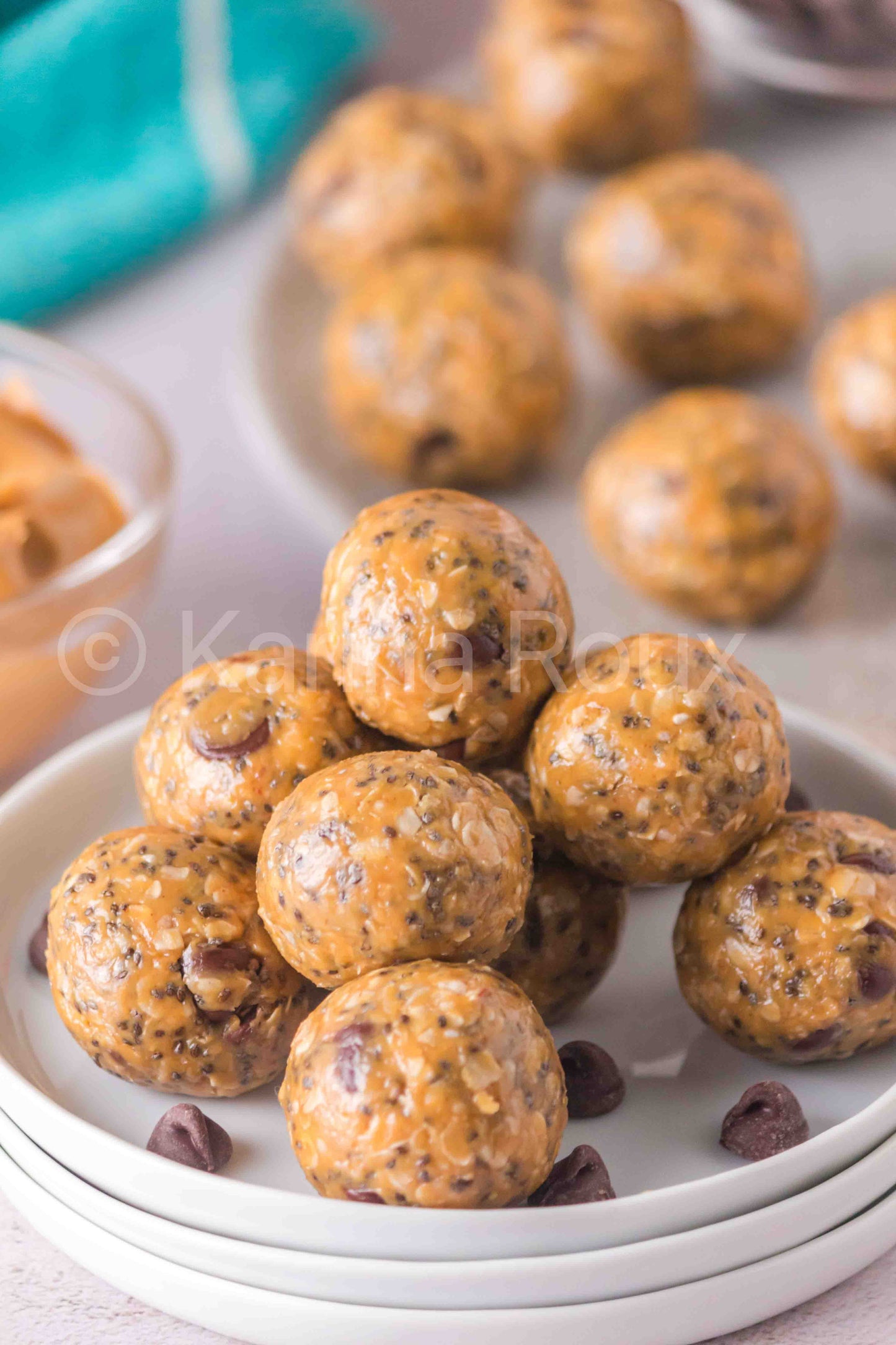 Peanut butter oatmeal balls (4 sets only)