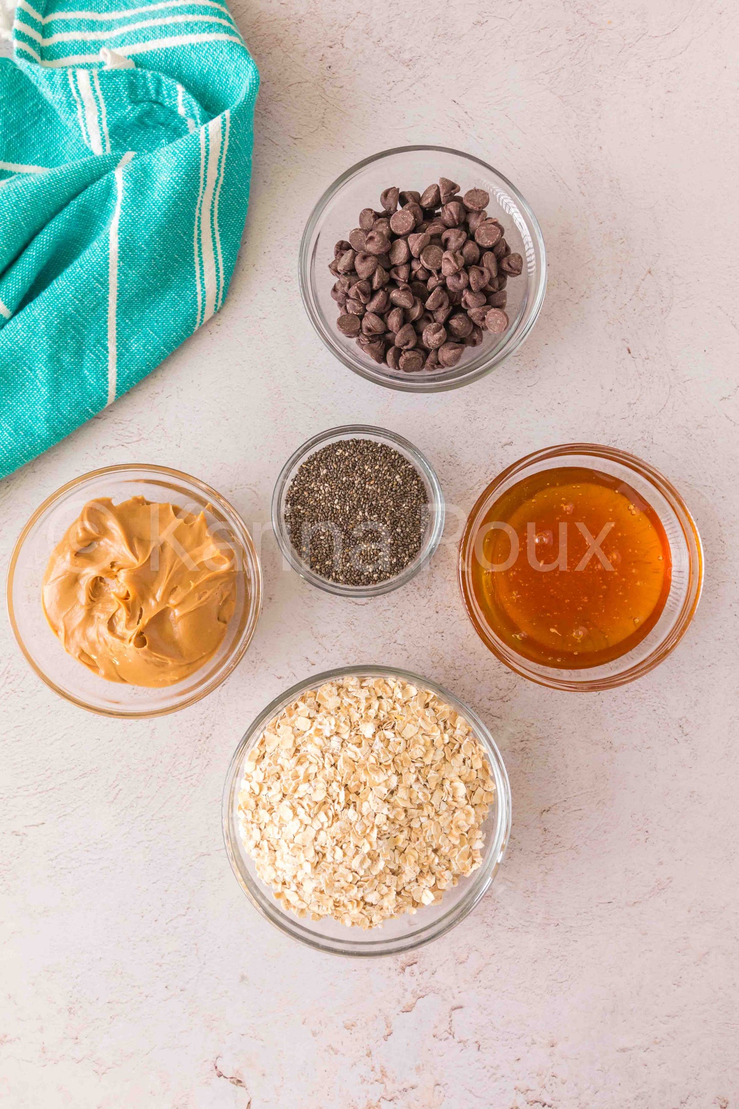 Peanut butter oatmeal balls (4 sets only)