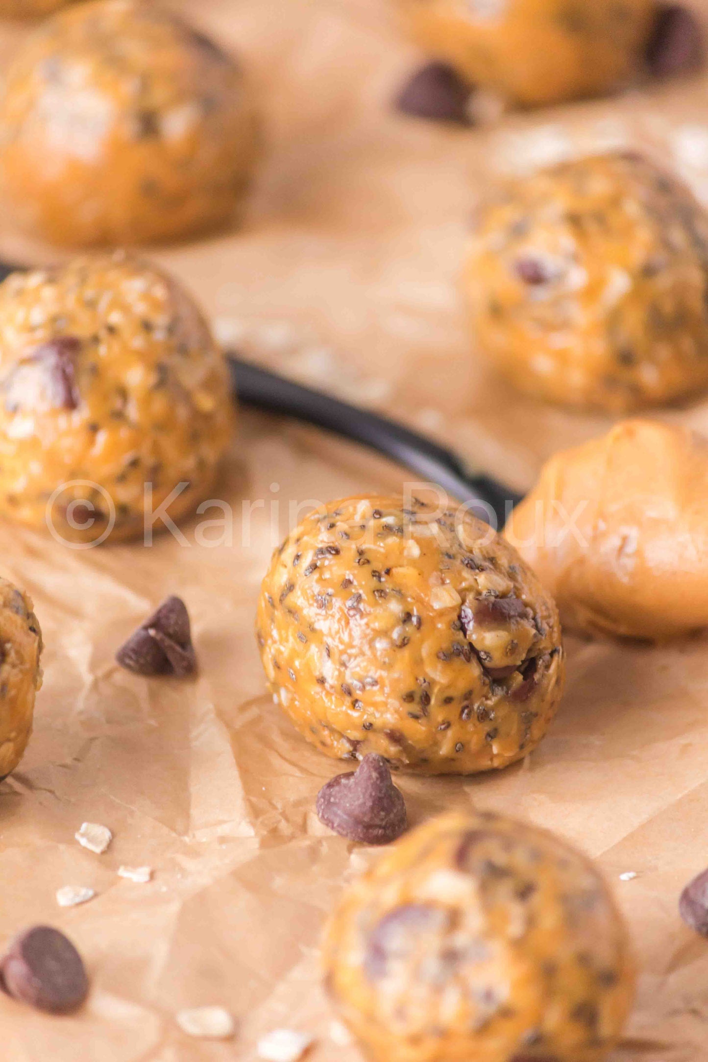 Peanut butter oatmeal balls (4 sets only)