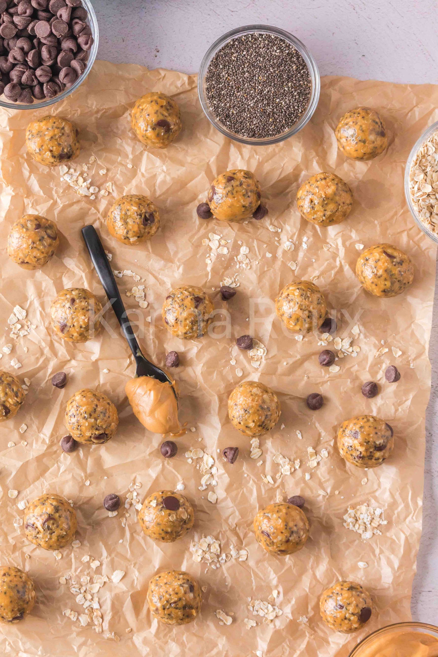 Peanut butter oatmeal balls (4 sets only)