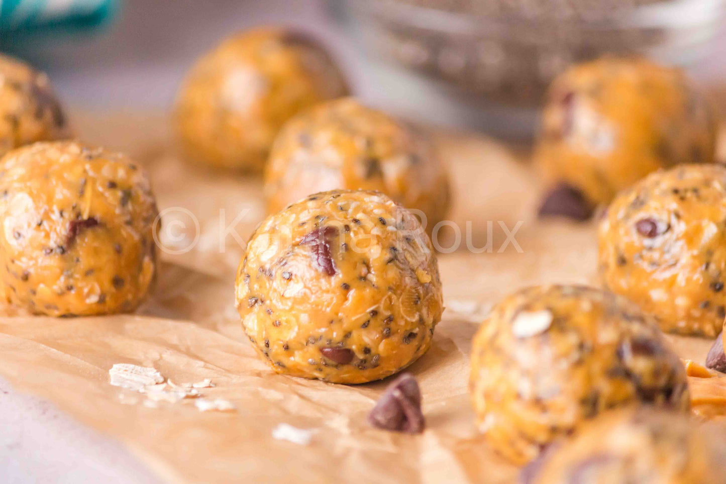 Peanut butter oatmeal balls (4 sets only)