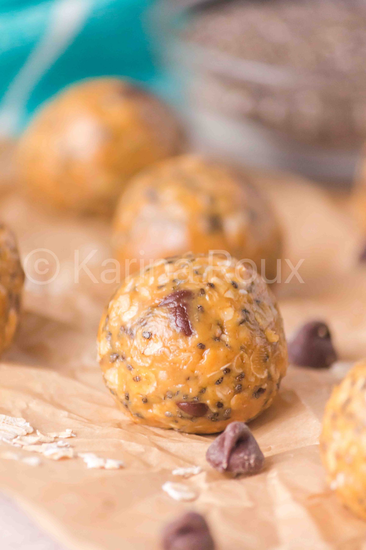 Peanut butter oatmeal balls (4 sets only)