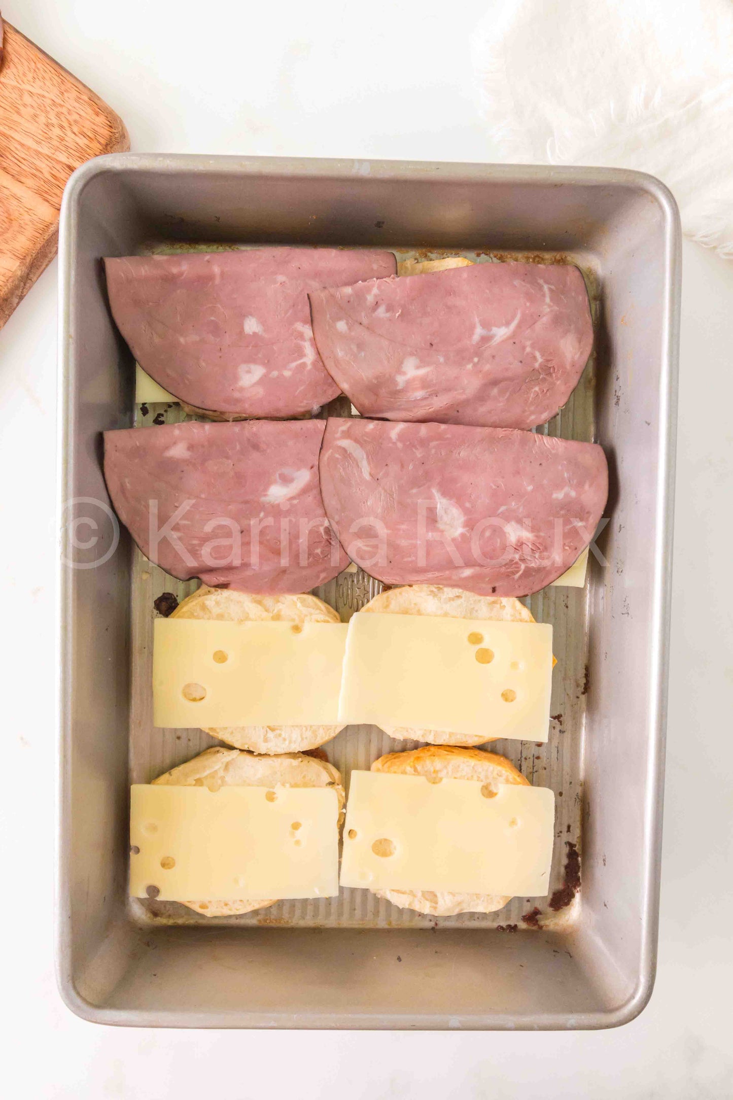 Roast beef biscuit bake sliders
