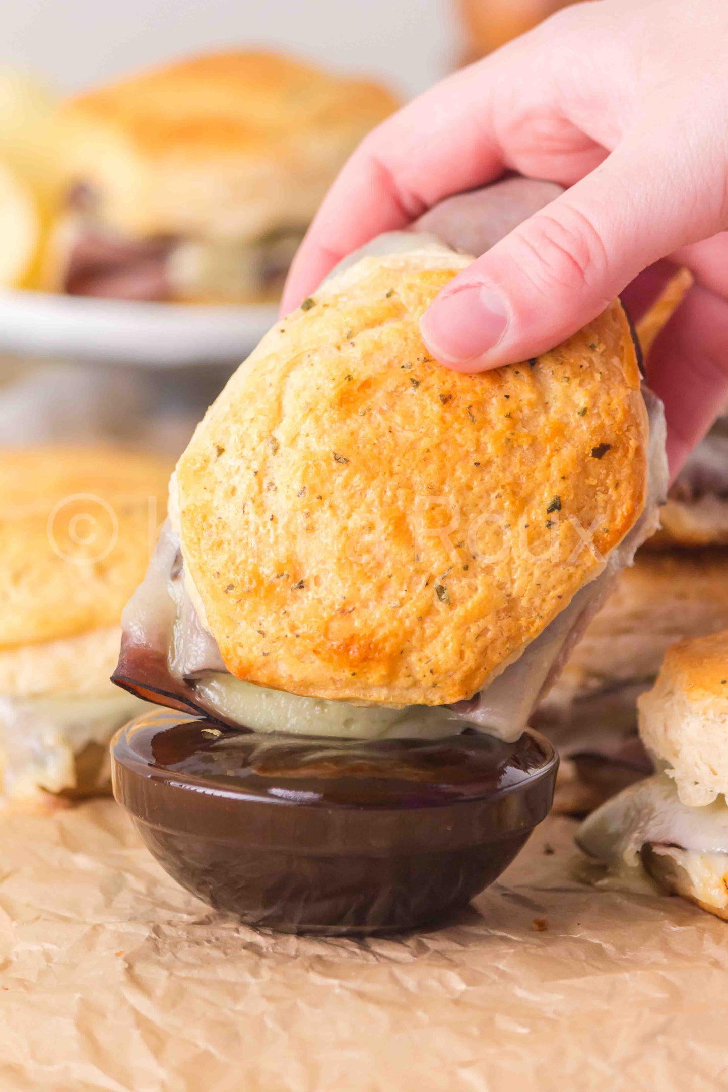 Roast beef biscuit bake sliders