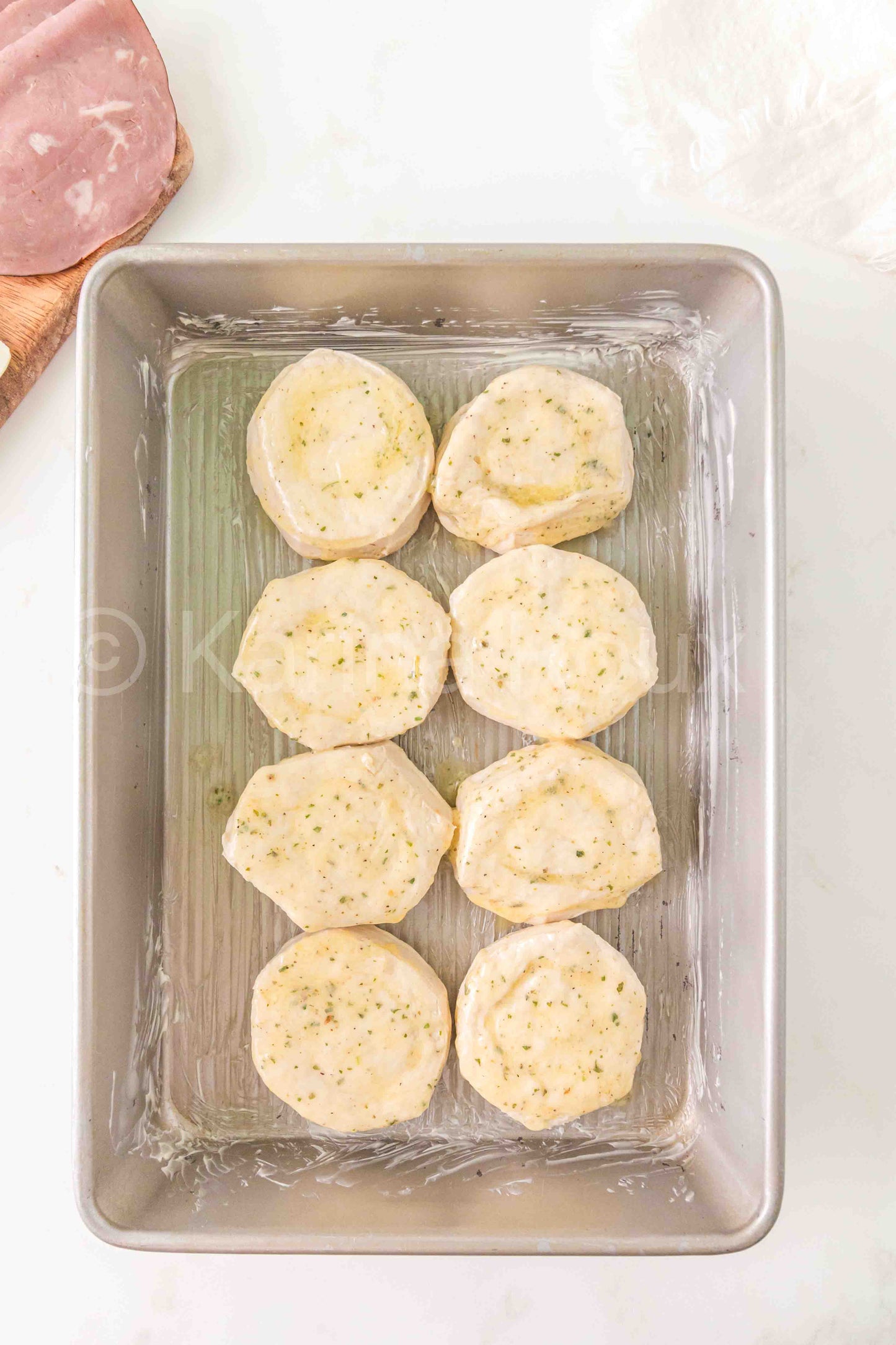 Roast beef biscuit bake sliders