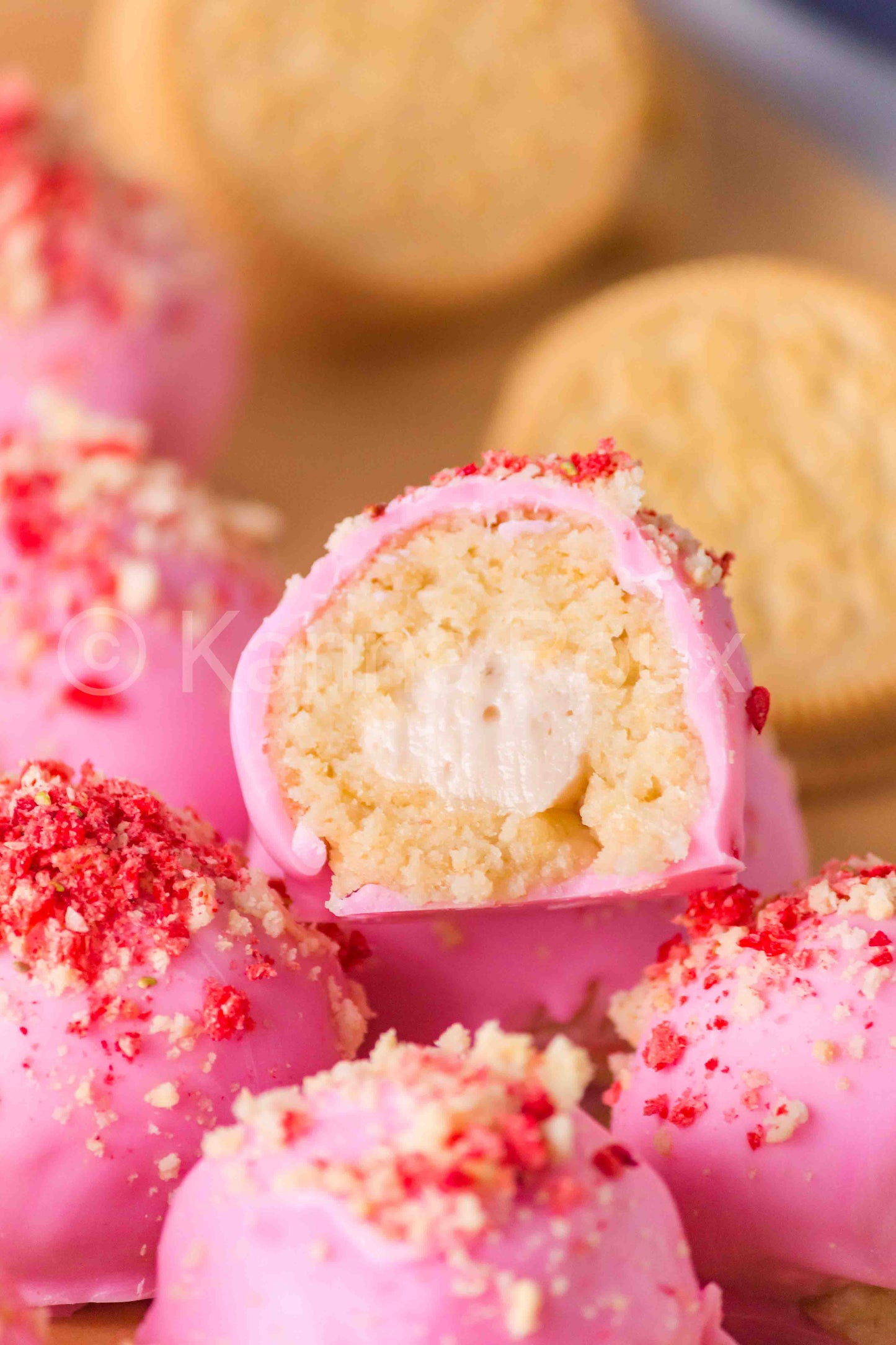 Strawberry Cheesecake Truffles (5 sets)