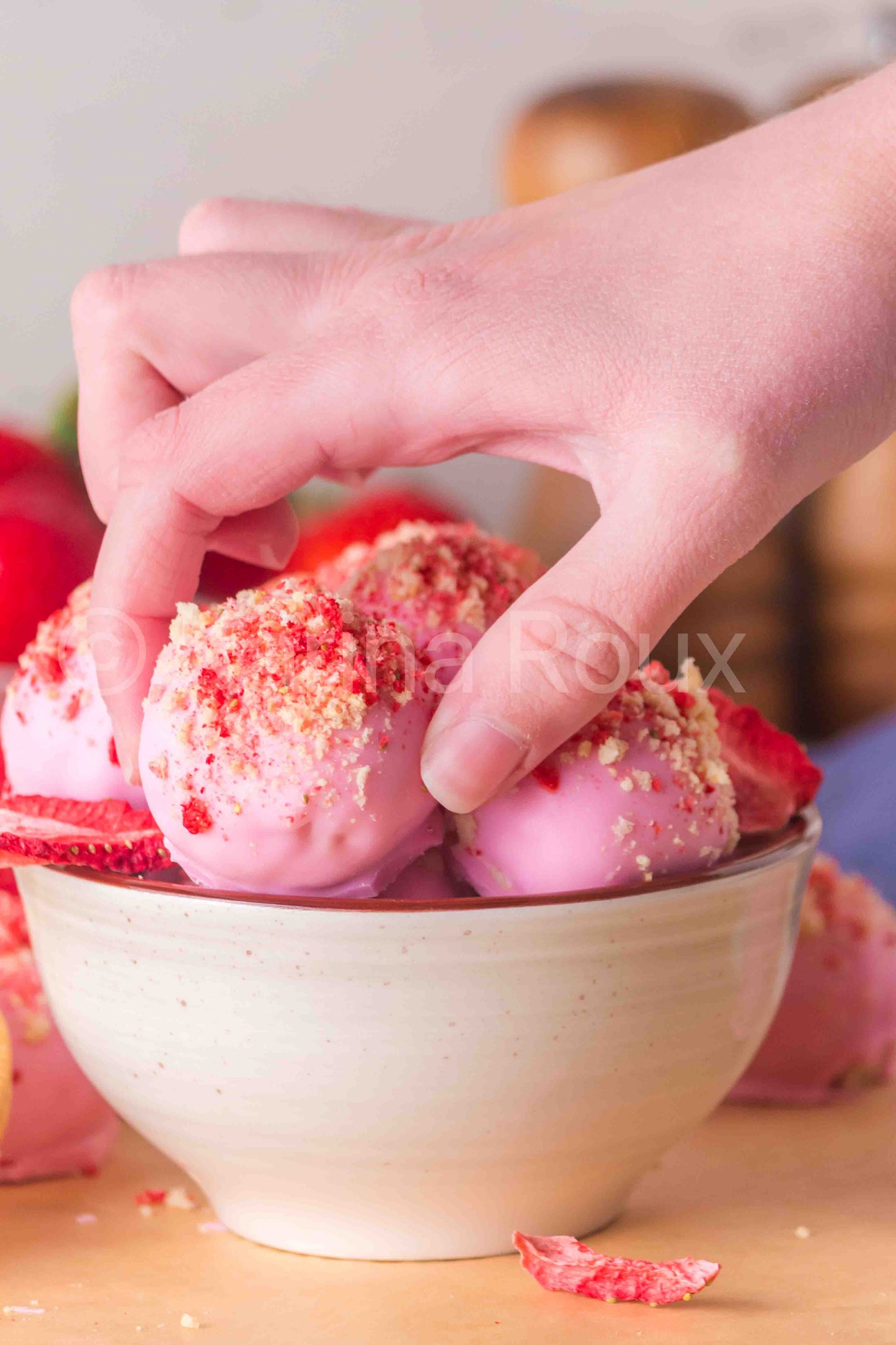 Strawberry Cheesecake Truffles (5 sets)