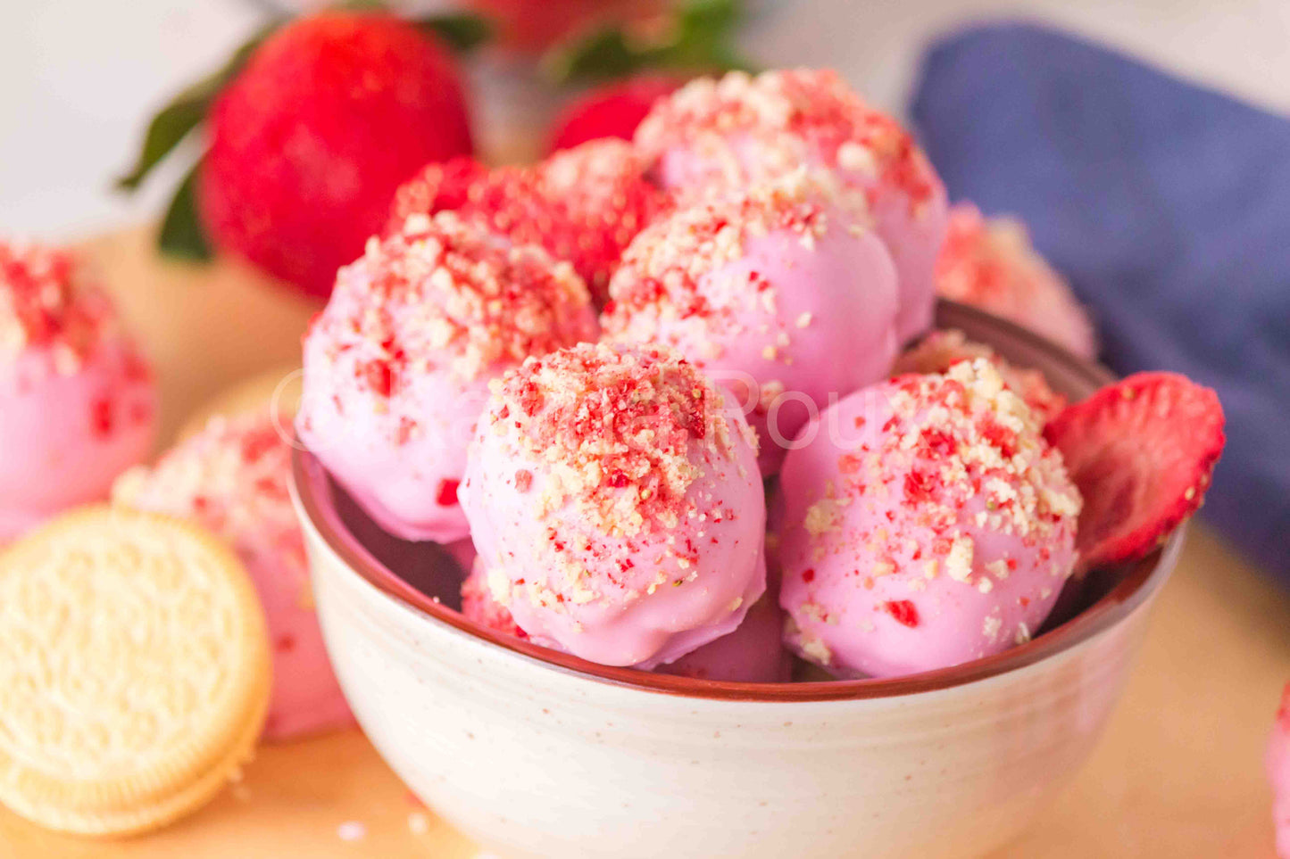 Strawberry Cheesecake Truffles (5 sets)
