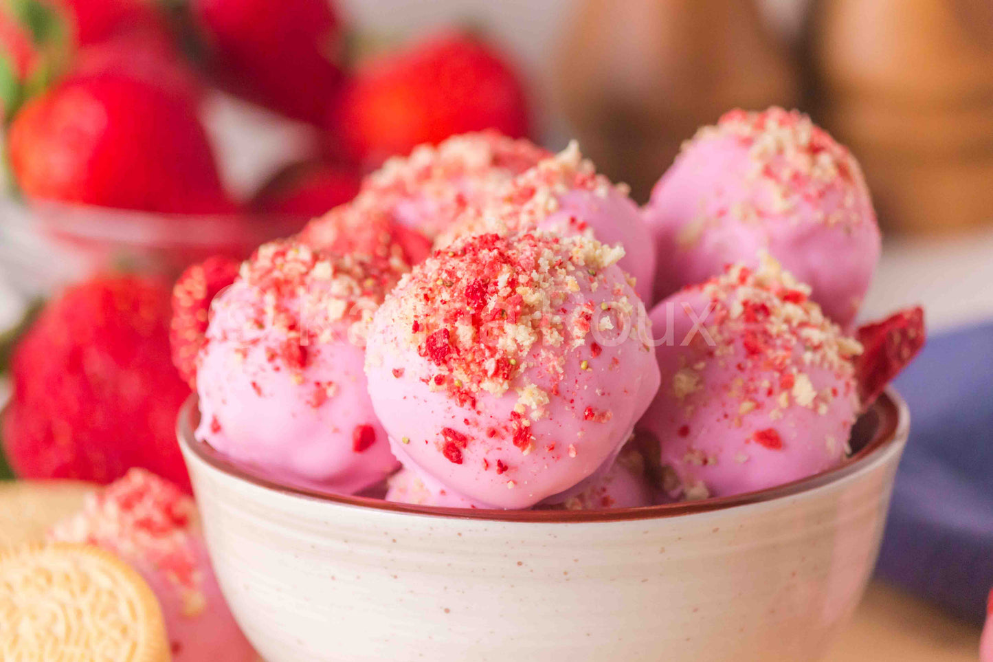 Strawberry Cheesecake Truffles (5 sets)