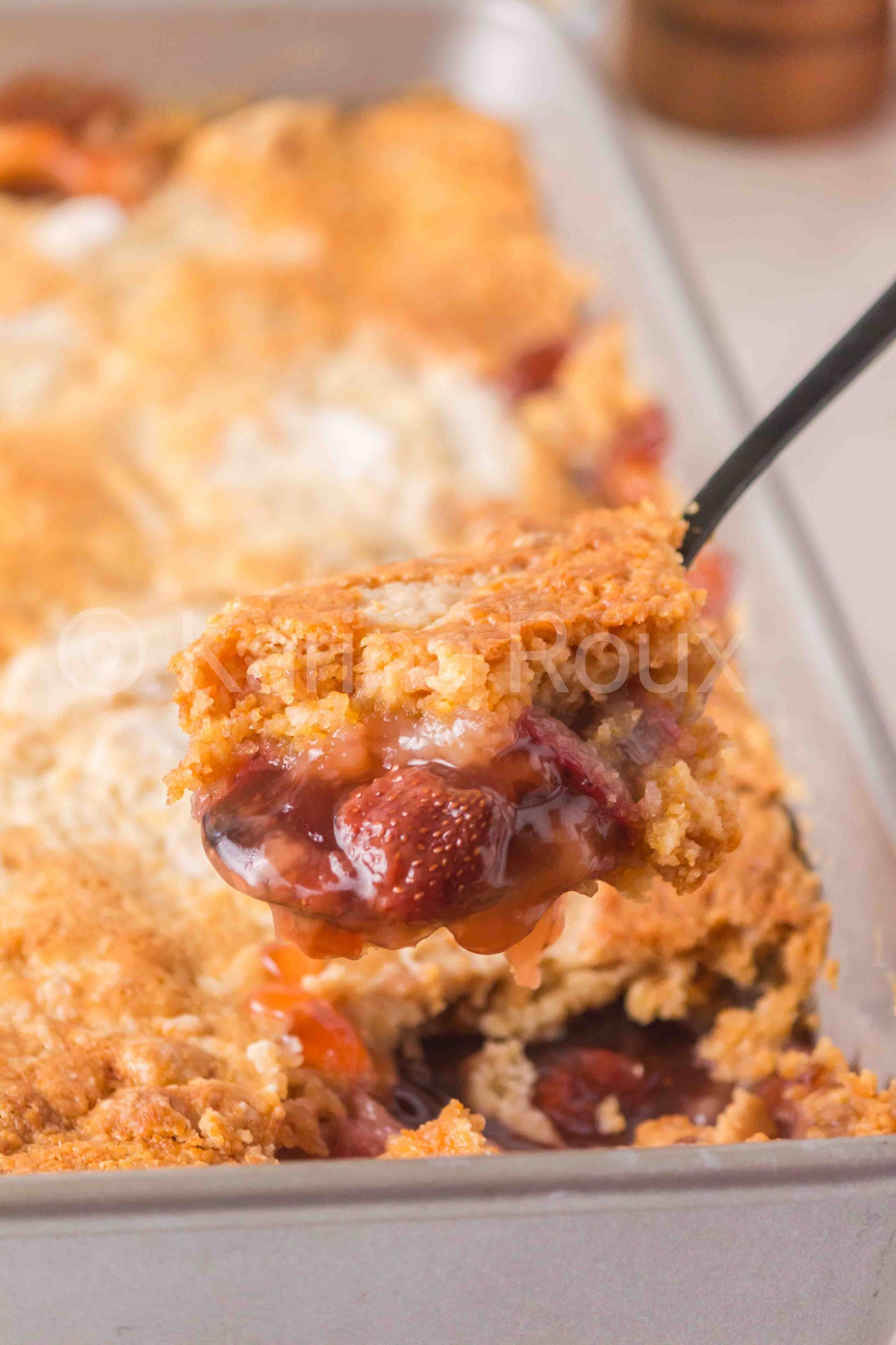 Strawberry Dump Cake - ONLY 4 SETS
