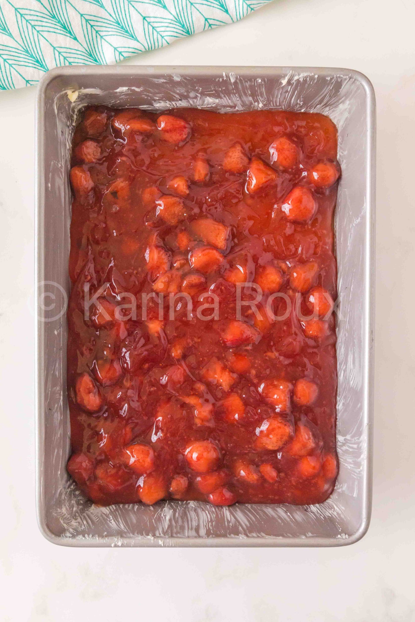 Strawberry Dump Cake - ONLY 4 SETS