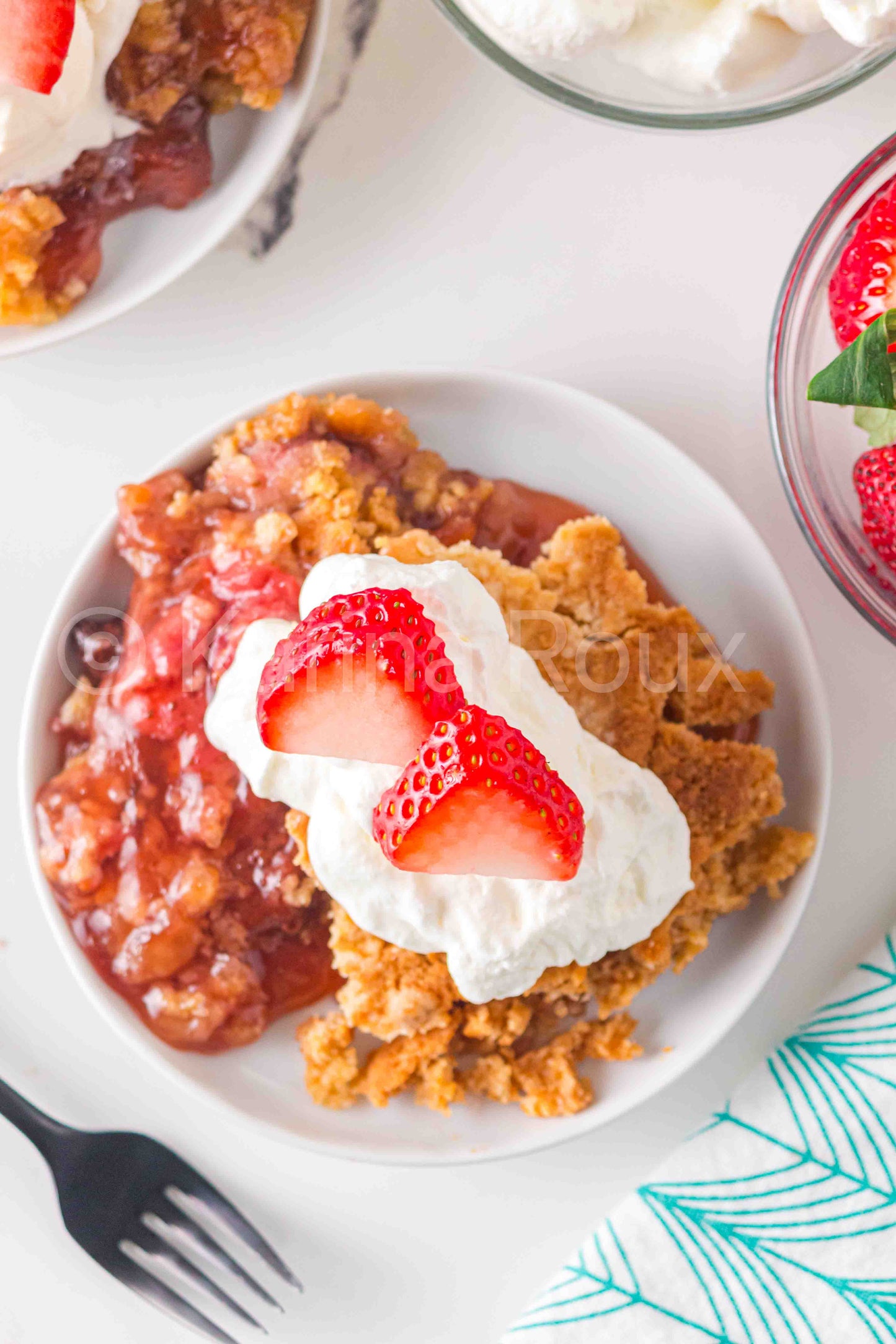 Strawberry Dump Cake - ONLY 4 SETS