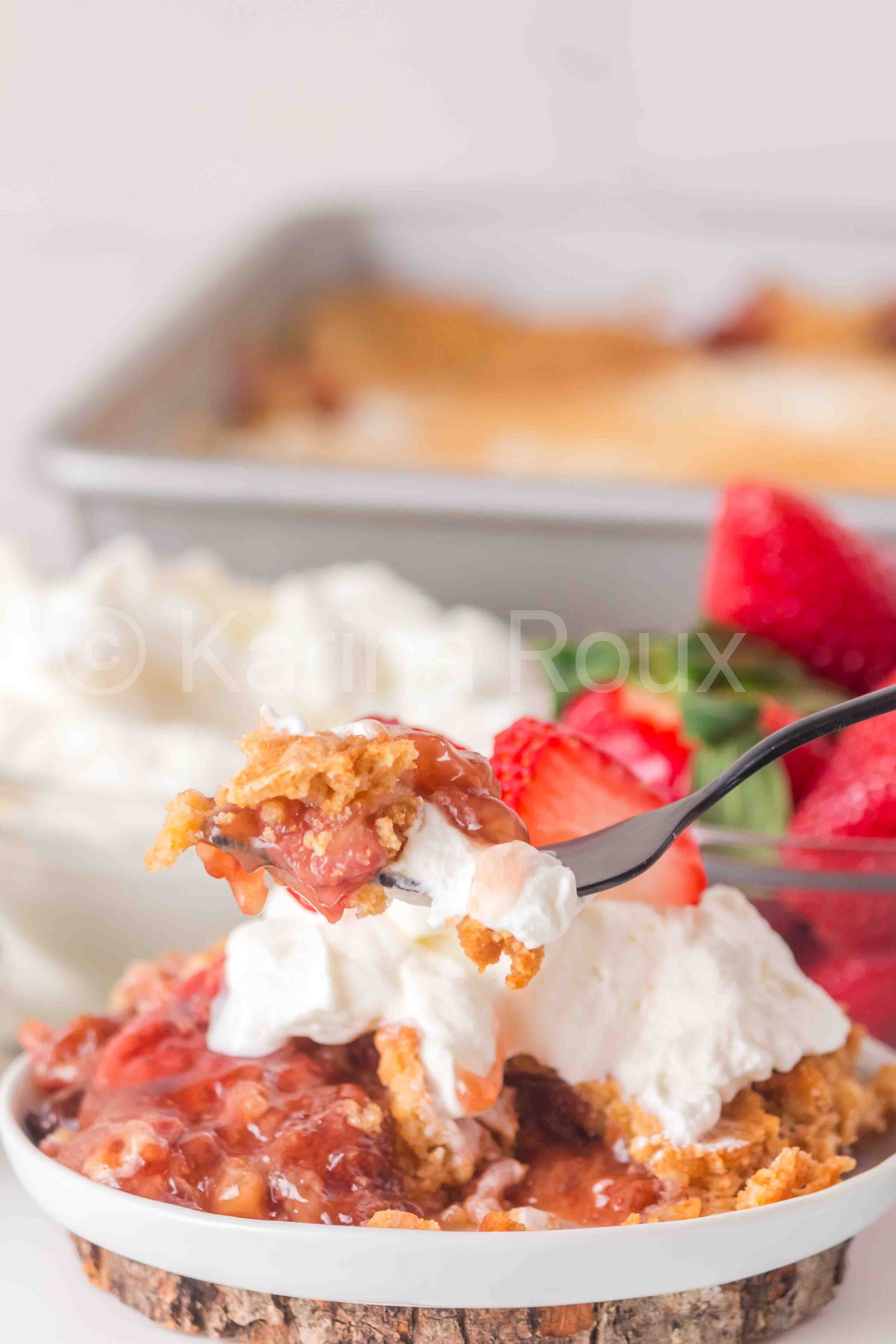 Strawberry Dump Cake - ONLY 4 SETS
