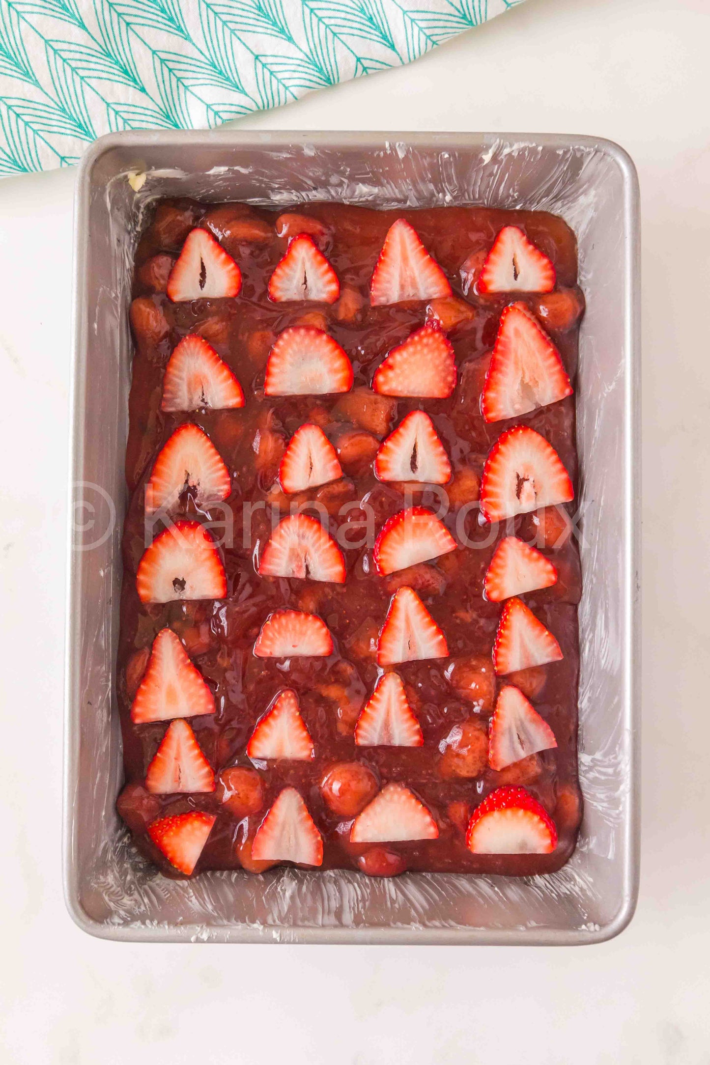Strawberry Dump Cake - ONLY 4 SETS