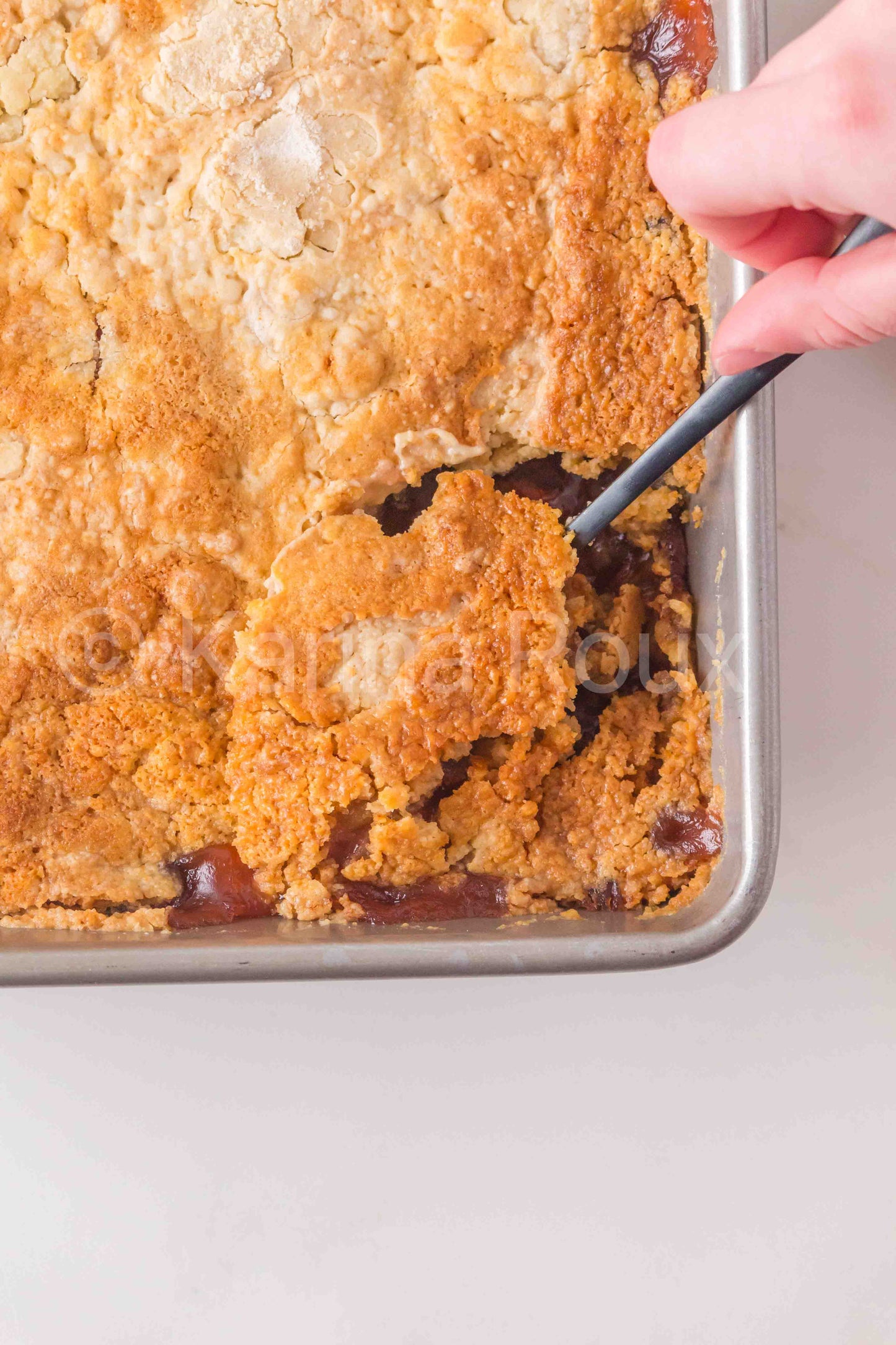 Strawberry Dump Cake - ONLY 4 SETS